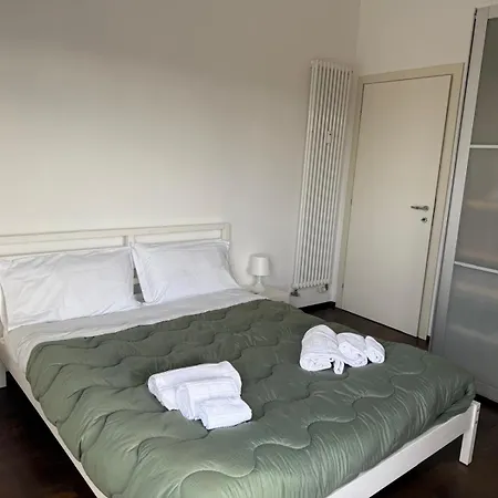 Piramide Experience * Rome