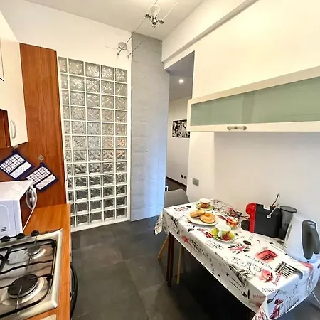 Piramide Experience * ローマ